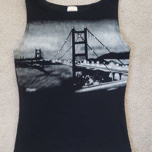 Timing top Junior Lg with Golden Gate Bridge